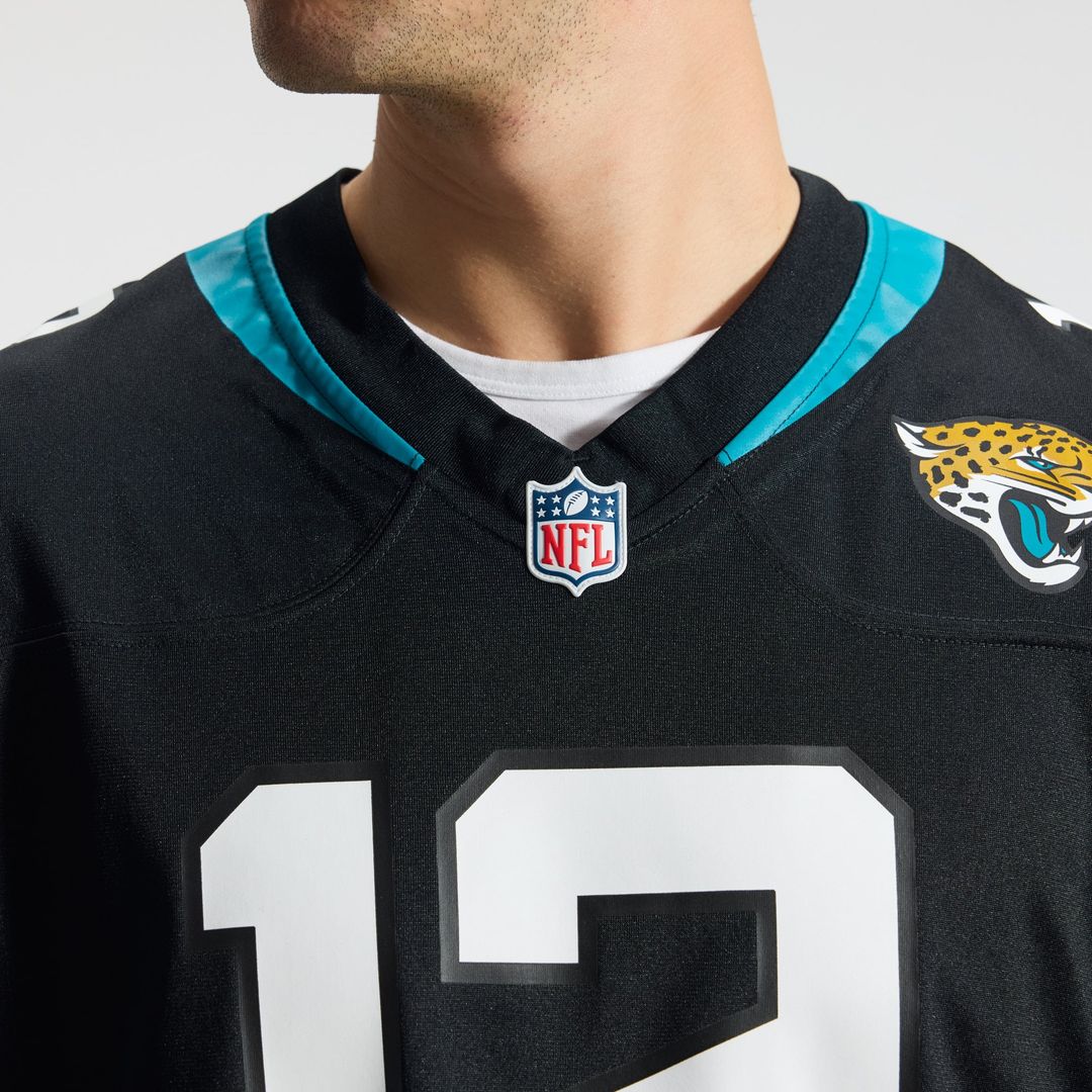 Men's Jacksonville Jaguars Travis Hunter Black Alternate Game NFL Football Jersey - view 24