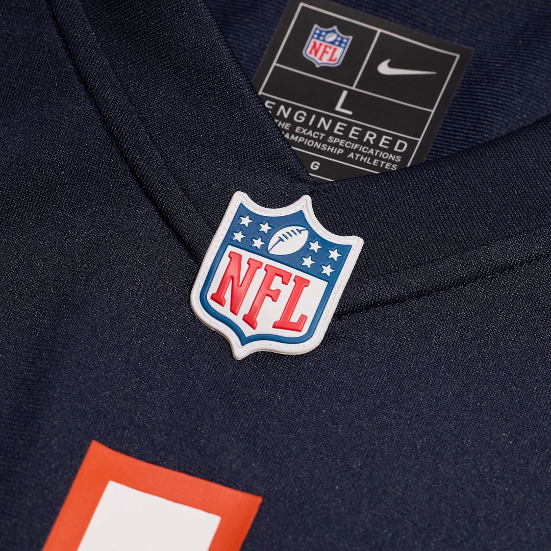 Men's Chicago Bears Lance Briggs Navy Game NFL Football Jersey - view 4