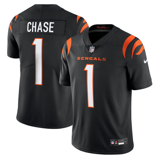 Men's Cincinnati Bengals Ja'Marr Chase Black Limited NFL Football Jersey - view 1