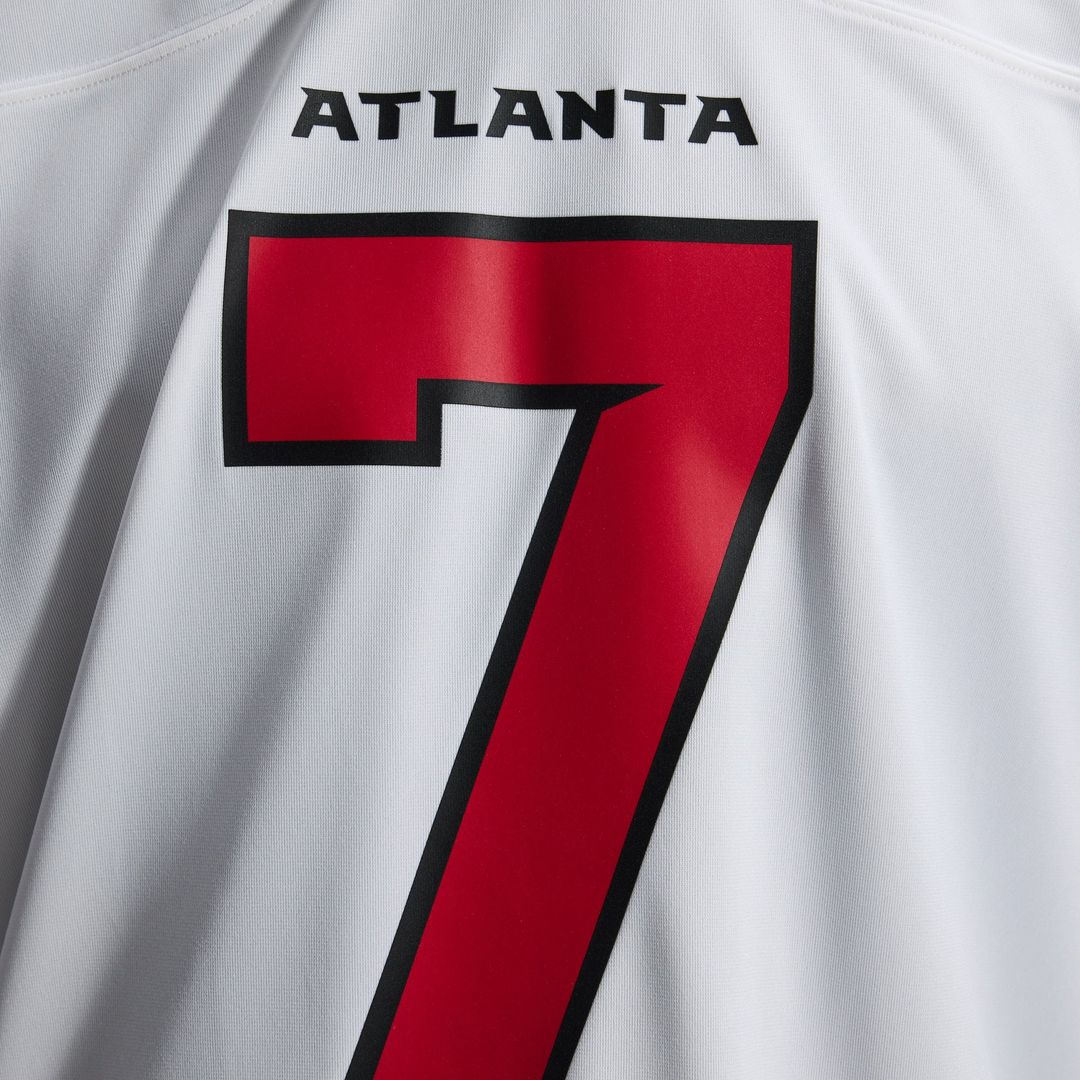 Men's Atlanta Falcons Bijan Robinson White Game NFL Football Jersey - view 20