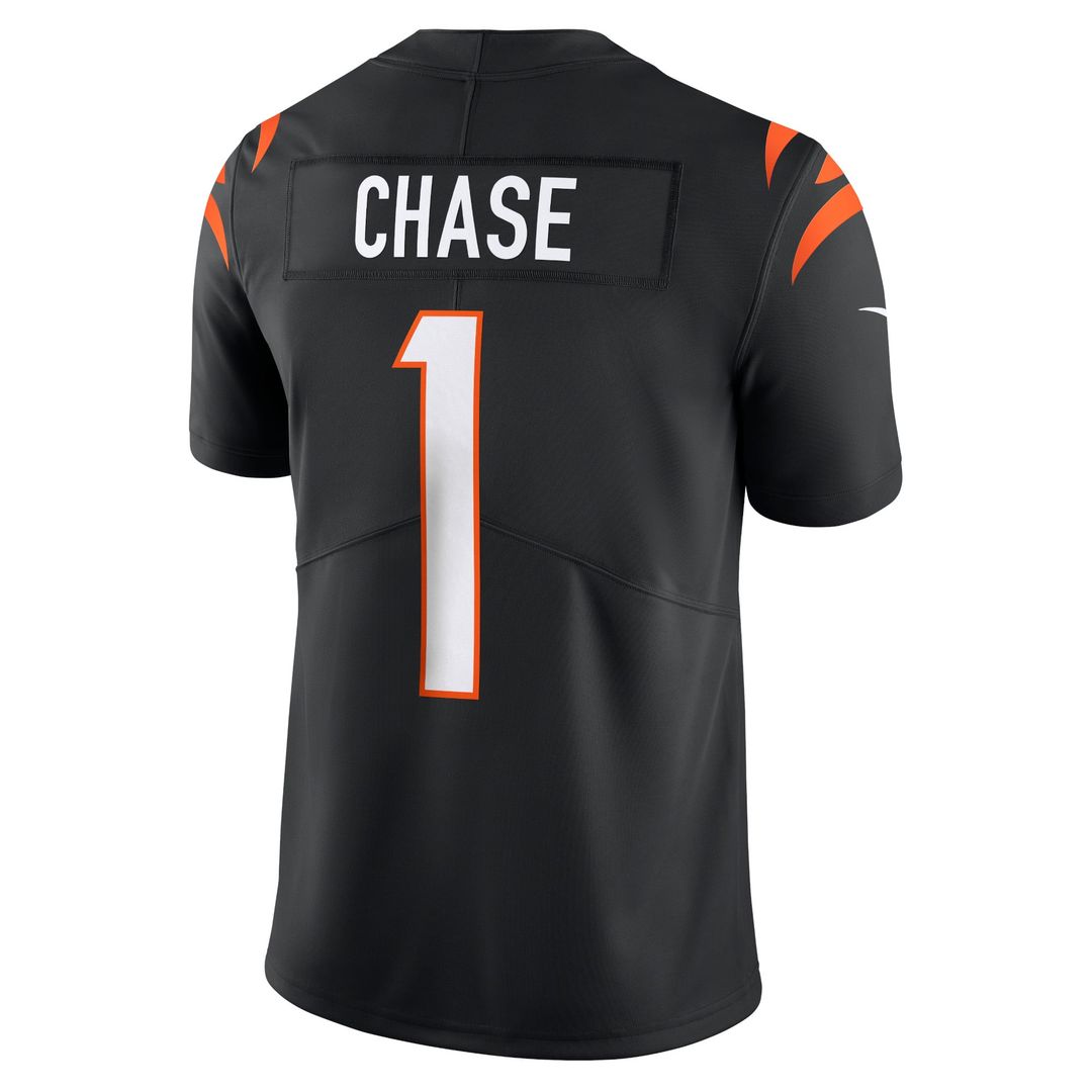 Men's Cincinnati Bengals Ja'Marr Chase Black Limited NFL Football Jersey - view 3