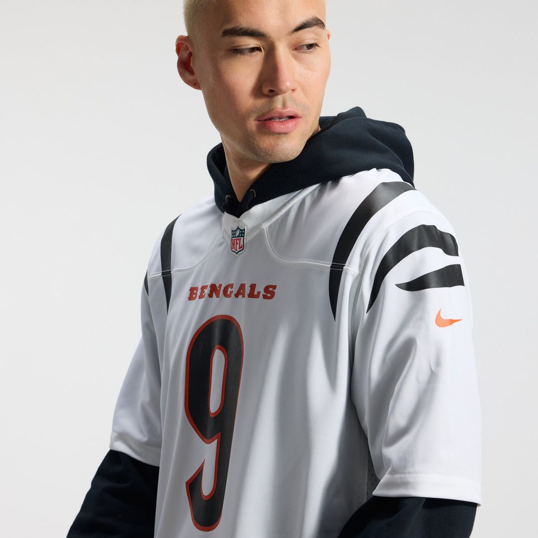 Men's Cincinnati Bengals Joe Burrow Orange Alternate Game NFL Football Jersey - view 39