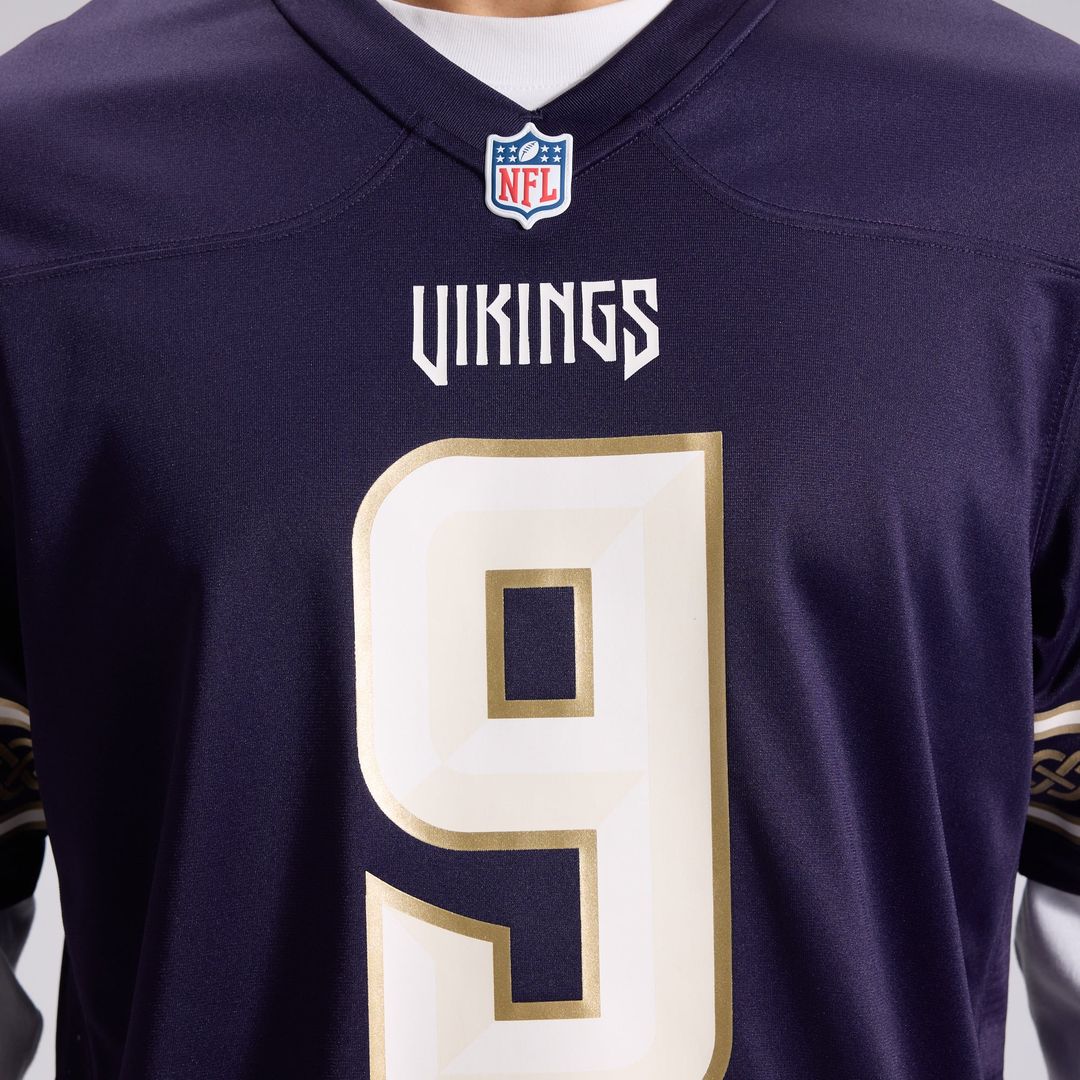 Men's Minnesota Vikings J.J McCarthy Purple 2026 Rivalries Collection Game NFL Football Jersey - view 11